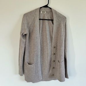 Gray/beige cardigan
